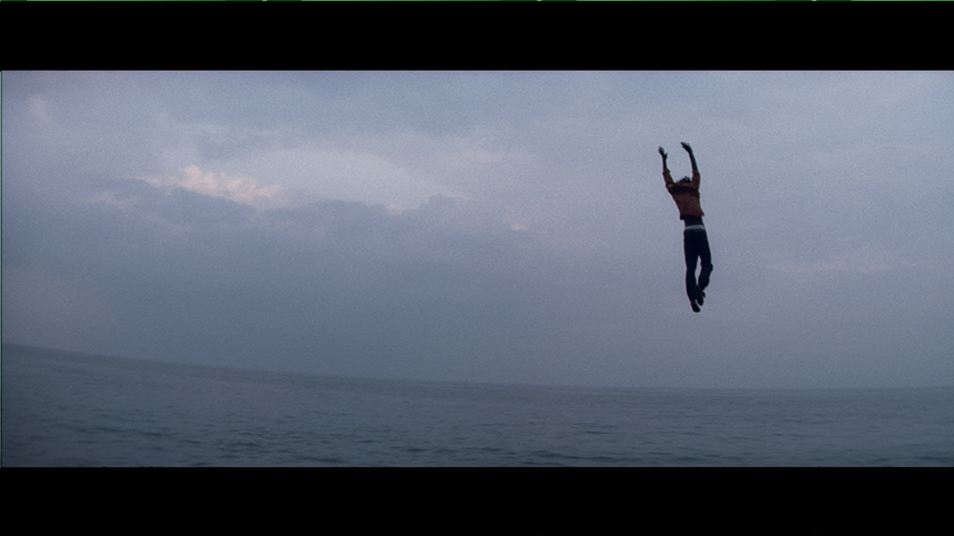 SAIFF 2010: Between Two Worlds (2009) Review 